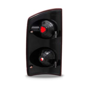 Sinaleira Traseira Dodge Ram 2005 2006 2007 08 09 10 11 Lado Direito