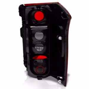 Lanterna Traseira Montana Fumê 2011 / 2013 Lado Esquerdo