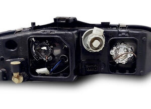 Farol Brava Mascara Negra 1998 A 2001 Sem Tampa Traseira  Esquerdo