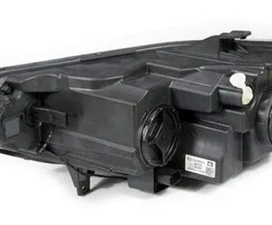 Farol Tracker 2021 2022 2023 2024 Elétrico C/ Motor 1ª Linha - Direito/passageiro