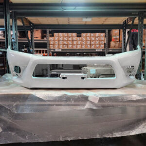 Parachoque Dianteiro Hilux 2016 A 2018 Cabine Simples Avaria Branco