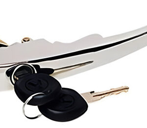 Macaneta Externa Com Chave Cromado Brasilia/variant Ii/fusca Prateado