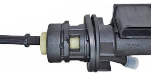 Cilindro Mestre Embreagem Com Sensor Golf 2.0 2006 Em Diante