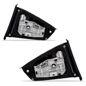 Par Sinaleira Traseira Mala Jetta 2015 A 2018