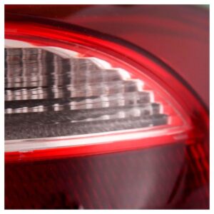 Lanterna Traseira Voyage 2013 A 2016 Bicolor Borda Cromada Lado Direito