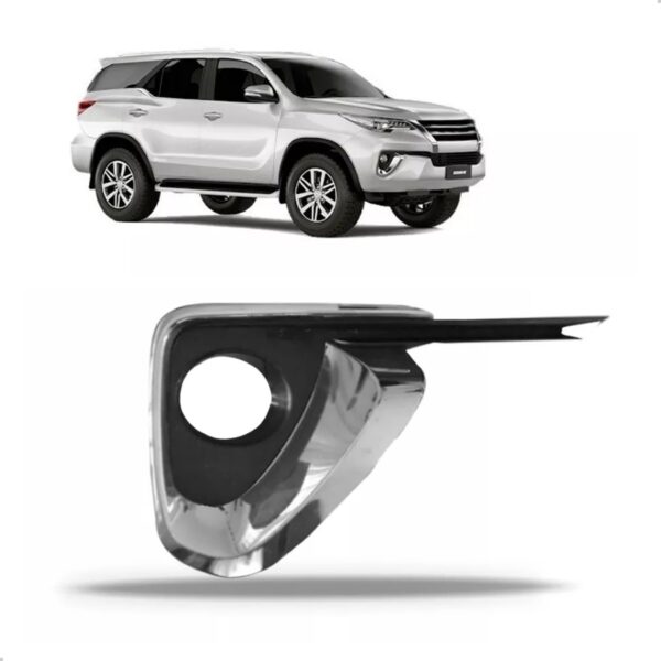 Tela De Parachoque Sw4 2016 A 2021 Com Furo Cromada Le Preto Direito/passageiro